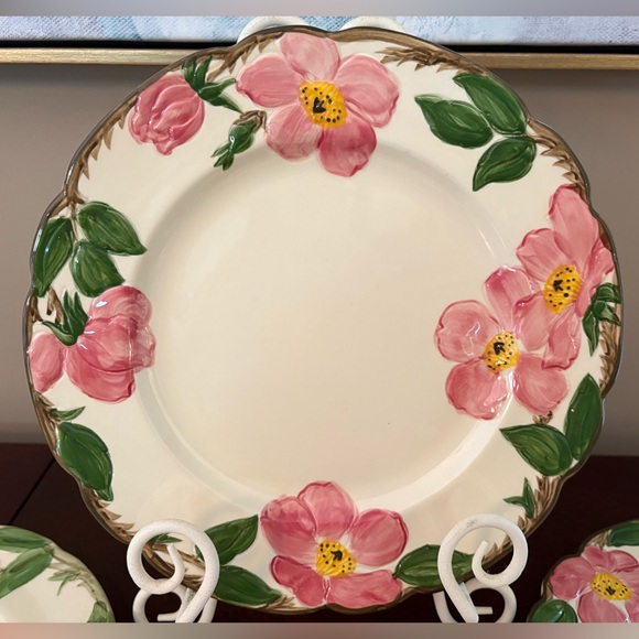 Franciscan Desert Rose - Luncheon Plates (4) - Picture 5 of 13